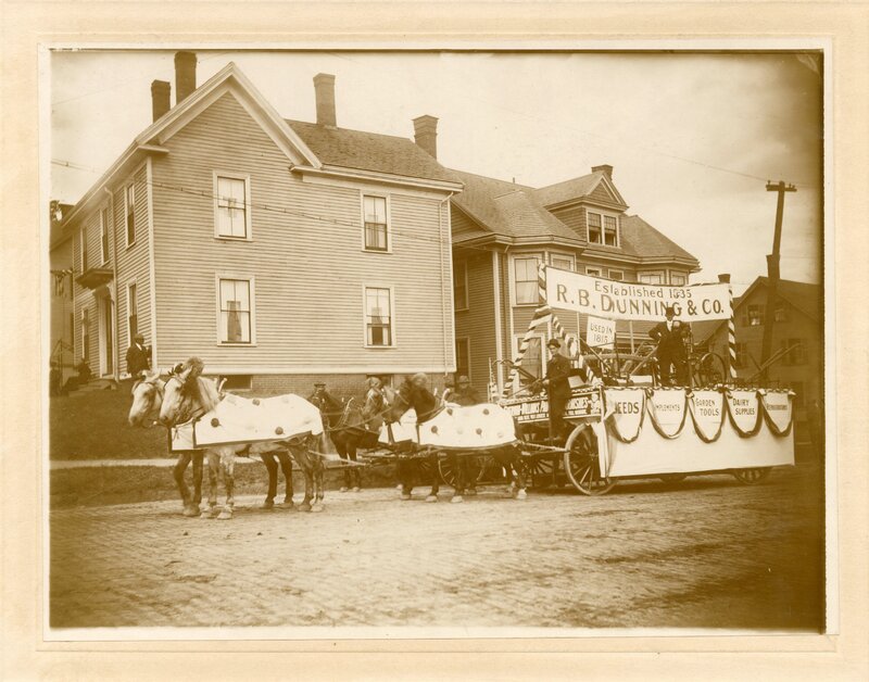R.B. Dunning & Co. Parade Float