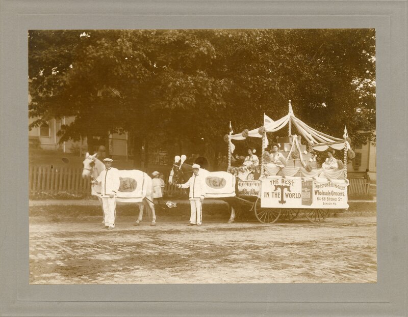 Thurston & Kingsbury Parade Float