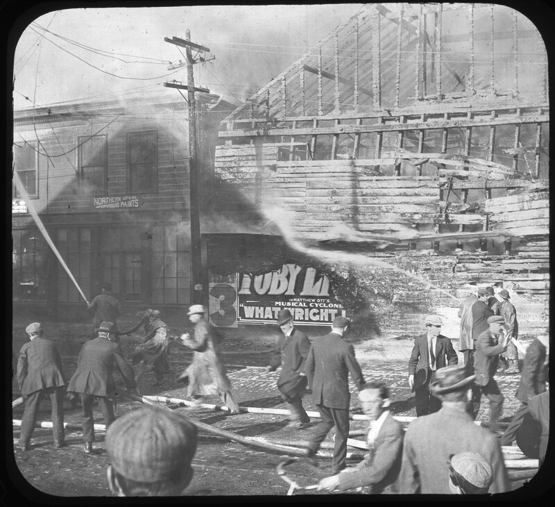 The Start on Broad Street (Bangor Fire, 1911)