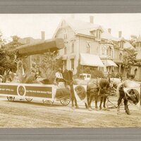 Bangor-Carnival-Trades-Procession_17-Bangor-Cigar-Manufacturing.jpg