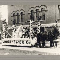 Bangor-Carnival-Trades-Procession_02-Wood-Ewer.jpg